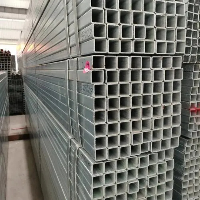 秀屿小口径<font style='color:red'>无缝方矩管</font>